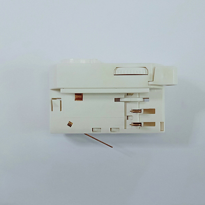 4 ওয়্যার 3 ফেজ ট্র্যাক লাইটিং আনুষাঙ্গিক CE TUV ট্র্যাক লাইট অ্যাডাপ্টার